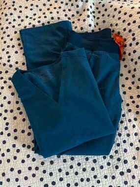 Figs Women’s Blue Scrub Set Casma/Kade Size M